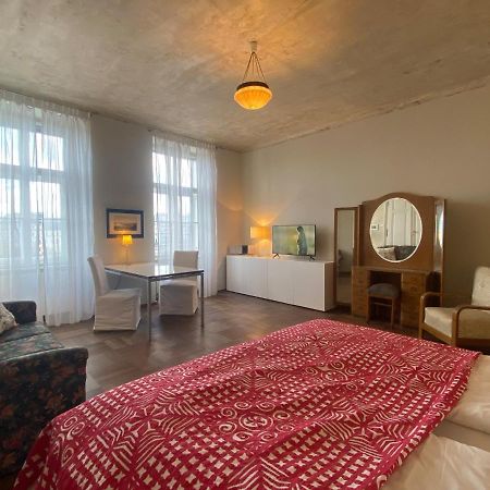 Vca Palais Brambilla Apartment เวียนนา ภายนอก รูปภาพ